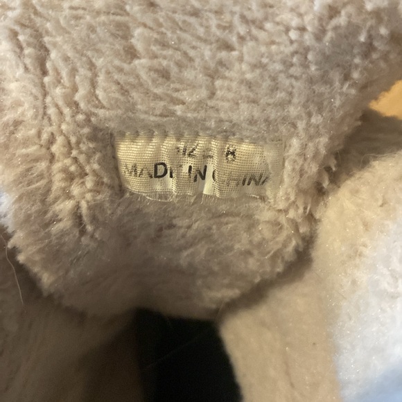 DLG Winter Boots - Picture 4 of 5